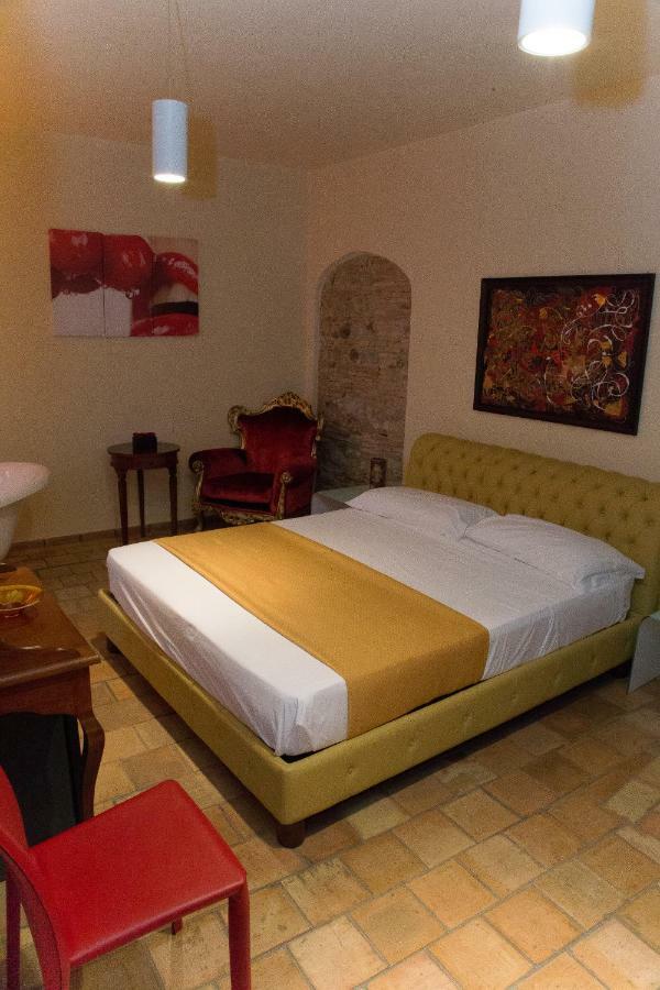 Relais Hotel Palazzo Castriota Corigliano Calabro Eksteriør billede