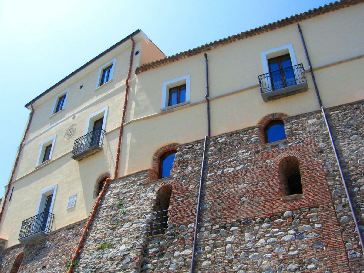 Relais Hotel Palazzo Castriota Corigliano Calabro Eksteriør billede